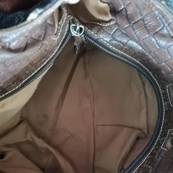 Striped Purse - Picture 6 of 6